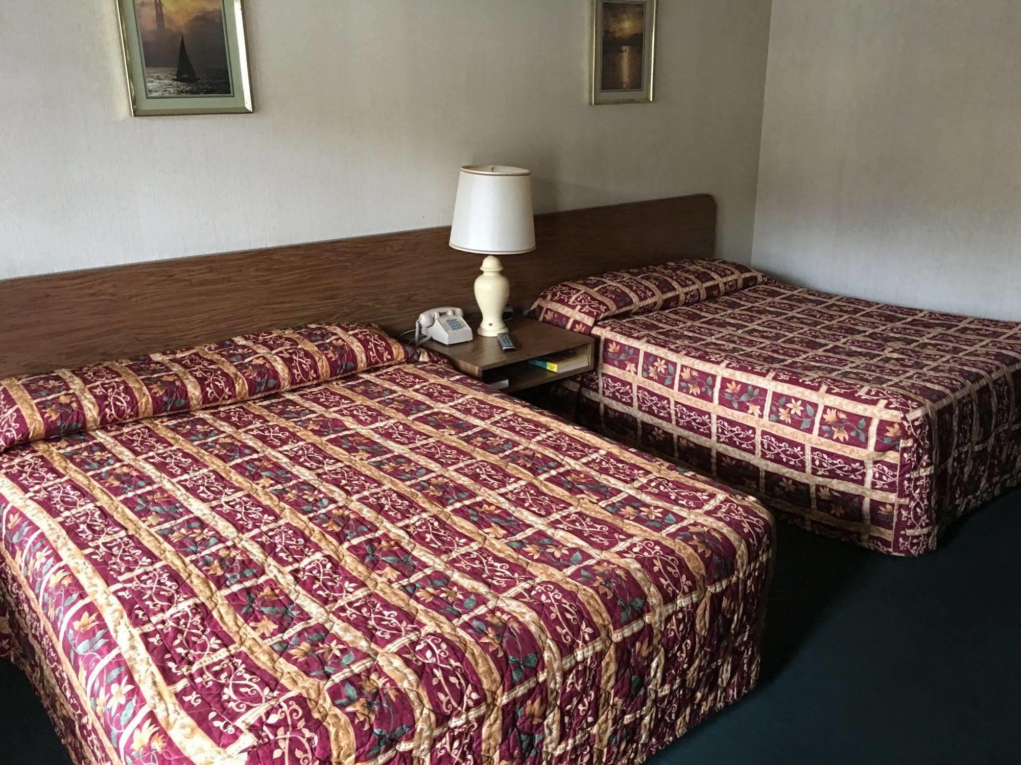 Parkway Inn Vestal Ngoại thất bức ảnh